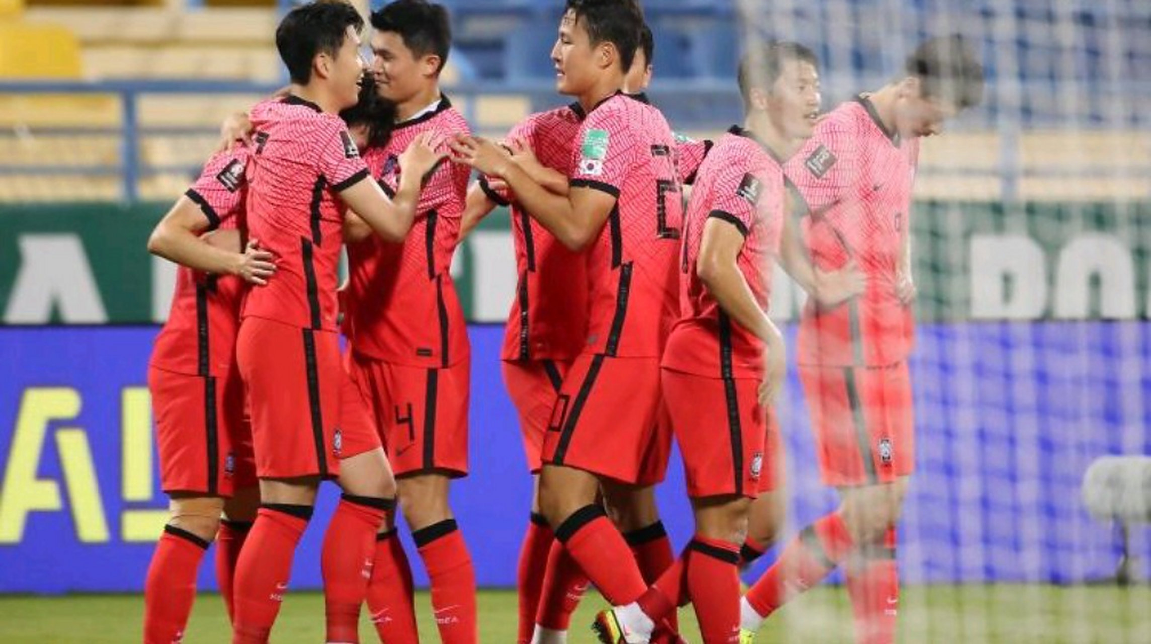 韩媒嘲讽:中国男足再演功夫足球高天意恶意犯规逃红